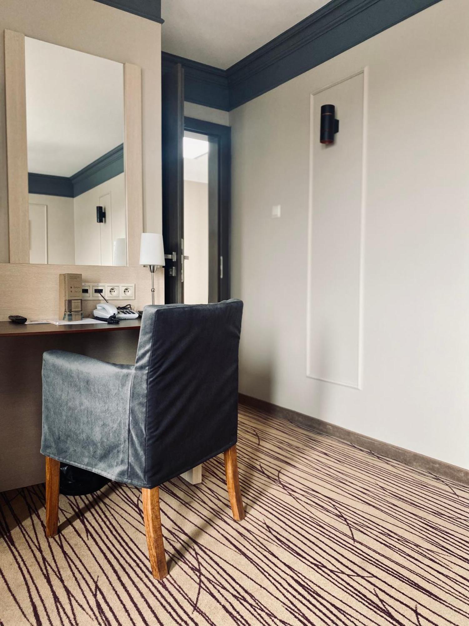 Hotel Natura Residence Business&Spa Siewierz Ngoại thất bức ảnh